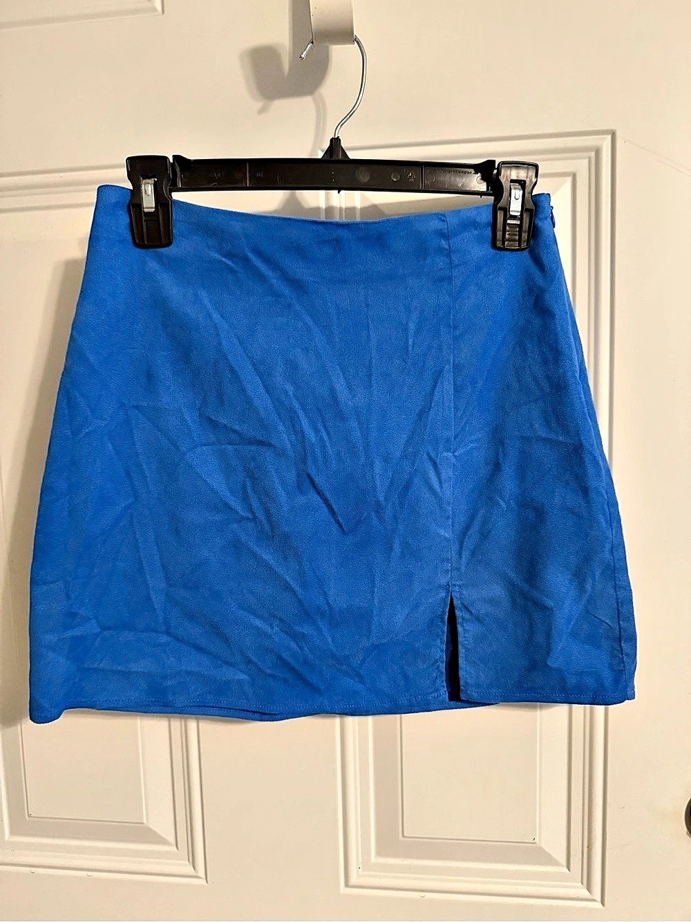 Le Lis Collection Faux Suede Mini Skirt Blue Small NWT